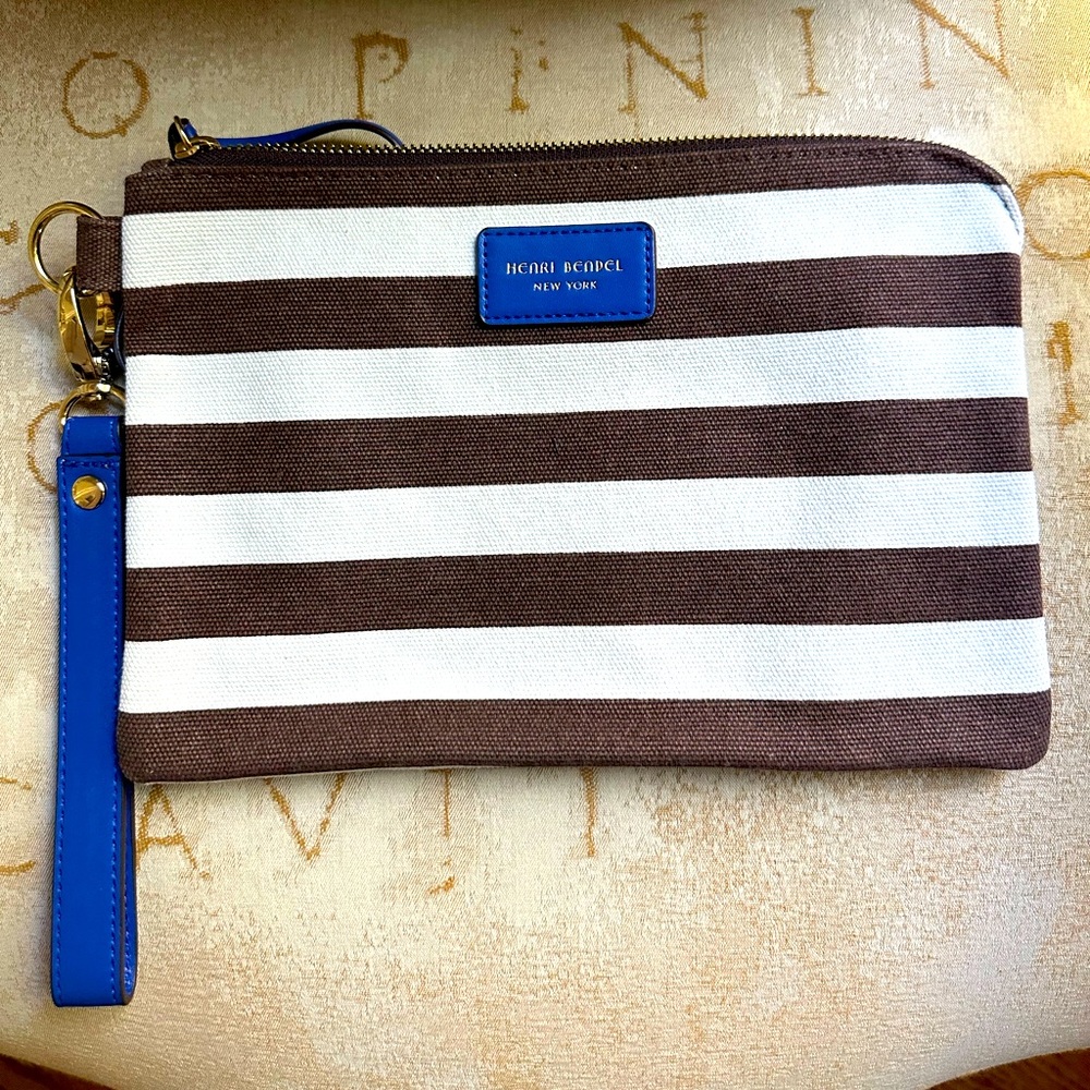 Henri Bendel Iconic Stripes with Blue Accent Wristlet/Pouch and Key Chain NWOT